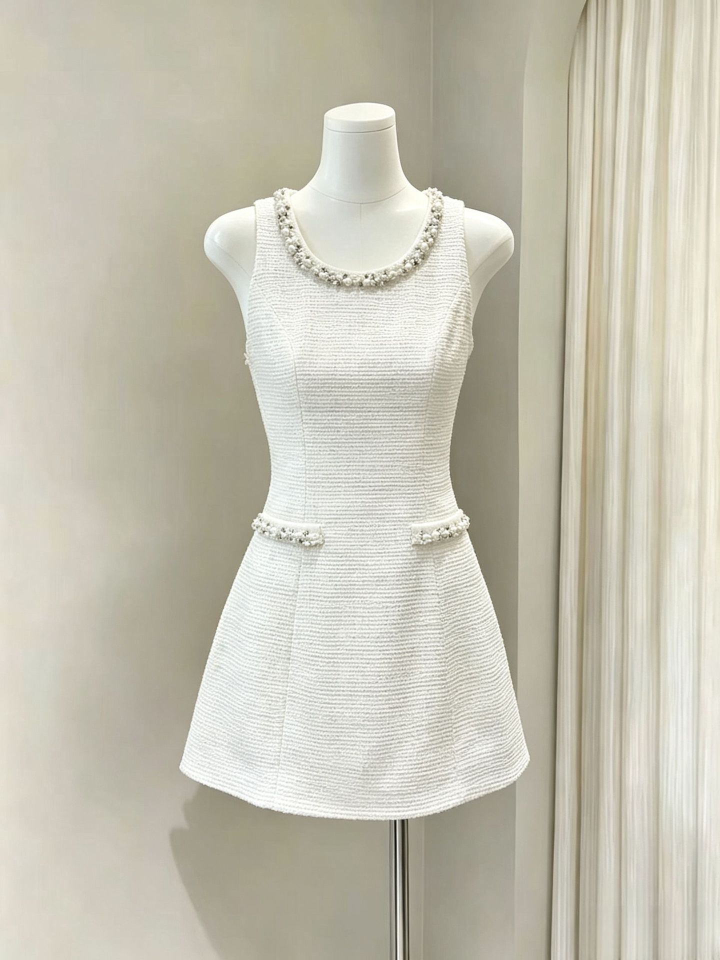 Conjunto de Jaqueta e Vestido  - Dresses avaliação e preço